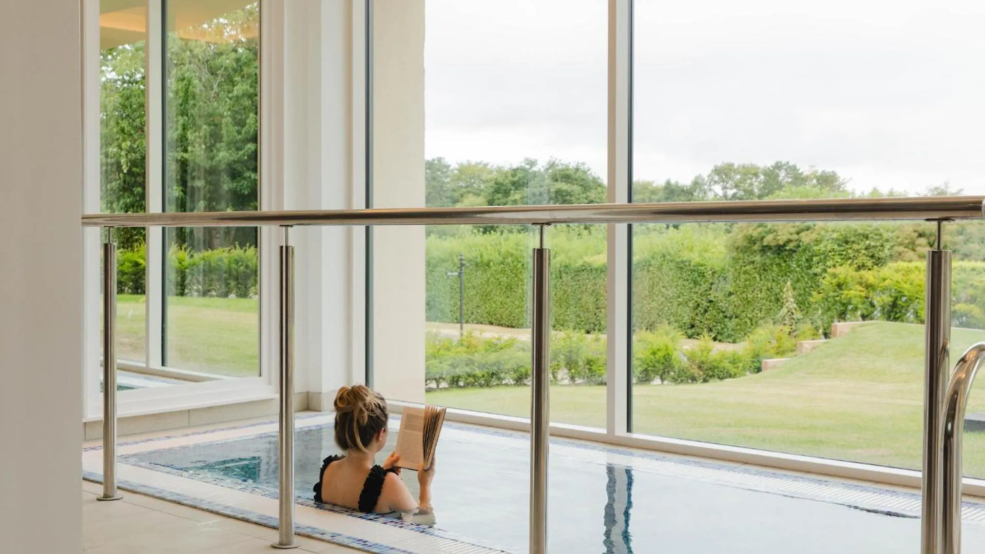 Hotel The Culloden Estate And Spa Holywood